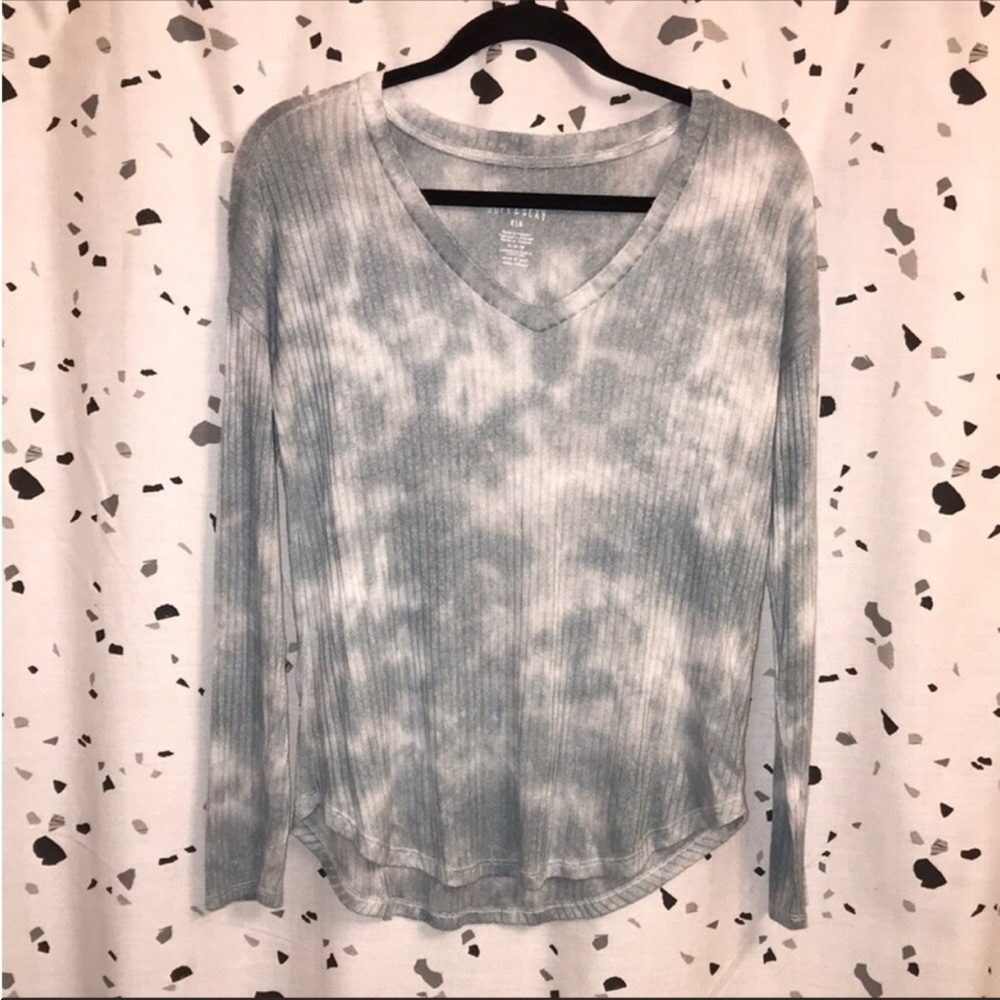 American Eagle Soft and Sexy Long Sleeve Tee
